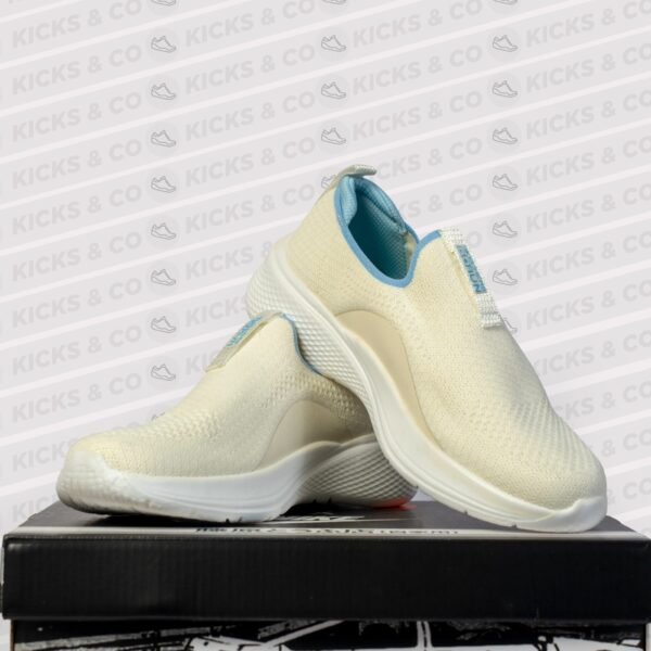 Skechers Women Shoes- Vapour Foam (Lemon Yellow)