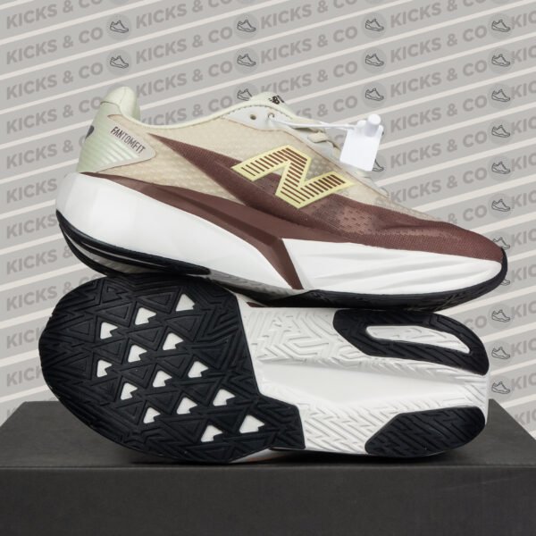 New Balance Fuelcell Rebel v5 (Angora/Earth Shadow)